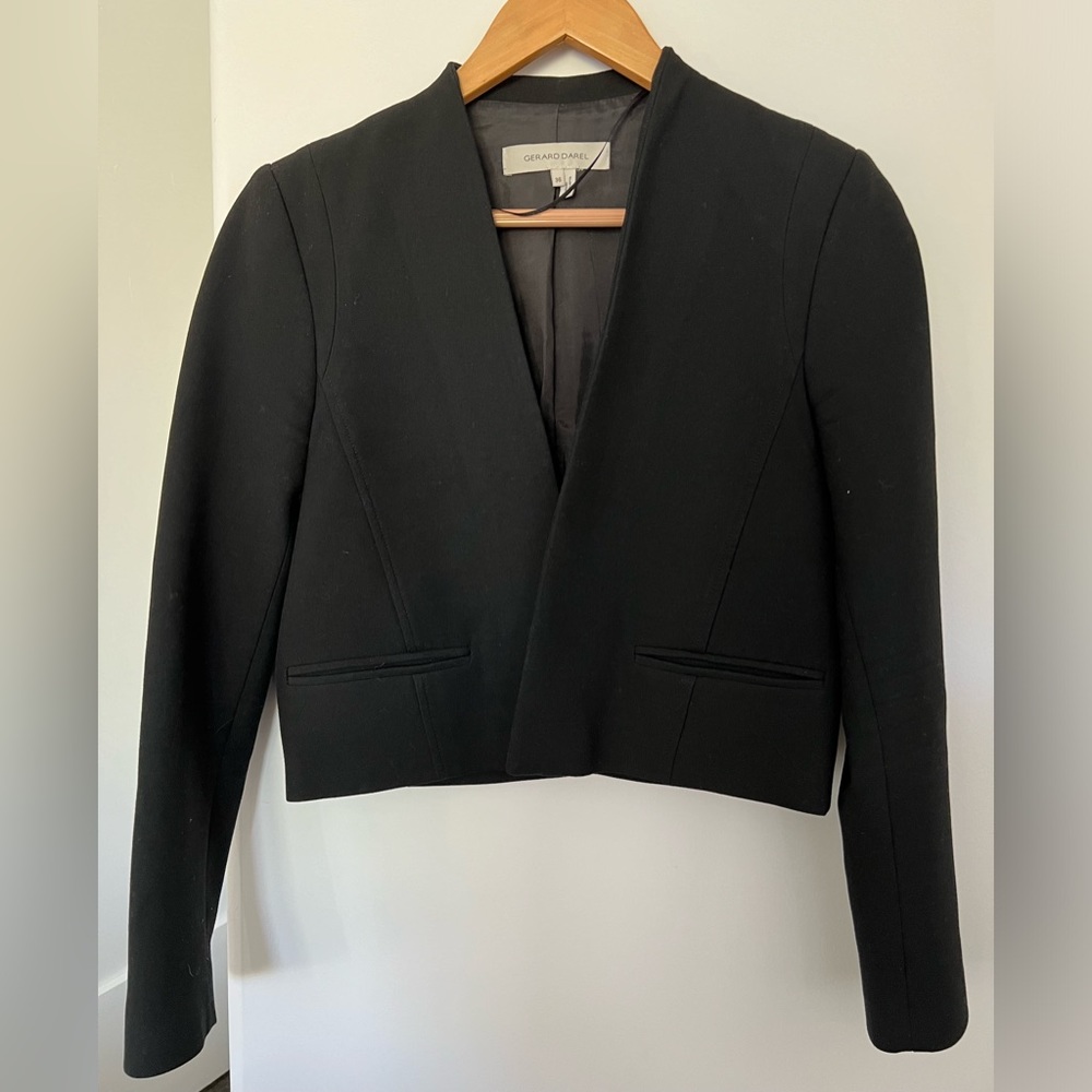 Gerard Darrel Cropped Blazer
